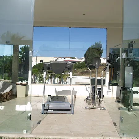 莫里奴别墅酒店 4* 劳林哈