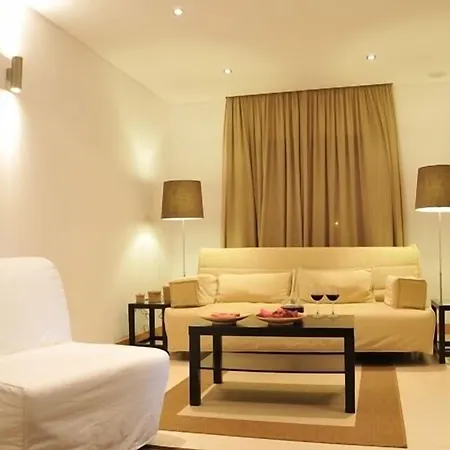 莫里奴别墅酒店 4*