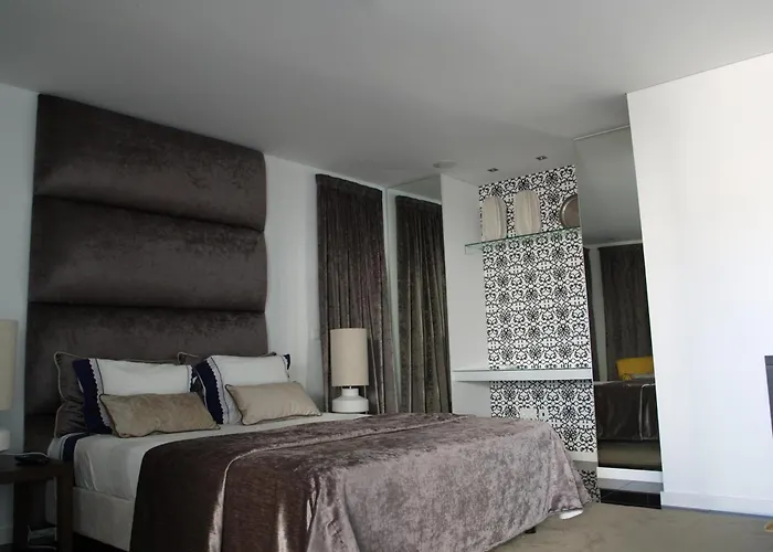 莫里奴别墅酒店 劳林哈