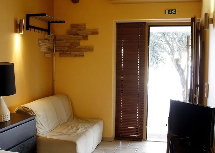 莫里奴别墅酒店 4* 劳林哈